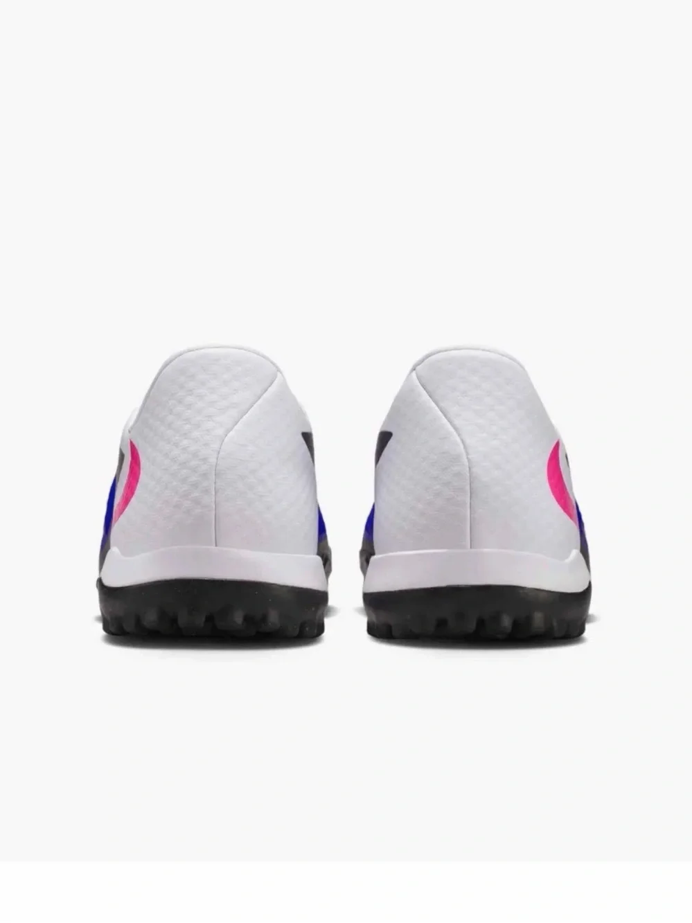 Nike Football Boots Phantom 6 Low Pro TF.